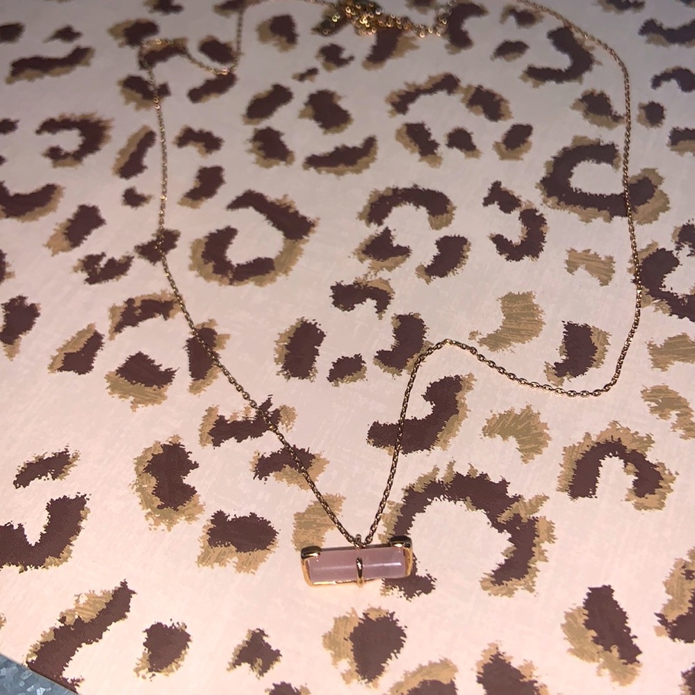 Gold necklace with light pink stone